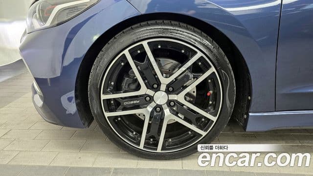 Hyundai Avante AD 1.6 турбо Sport, 2017 все фото