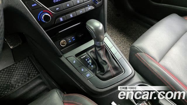 Hyundai Avante AD 1.6 турбо Sport, 2017 9