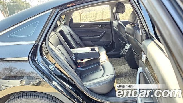 Hyundai LF Sonata 2.0 Smart, 2015 11