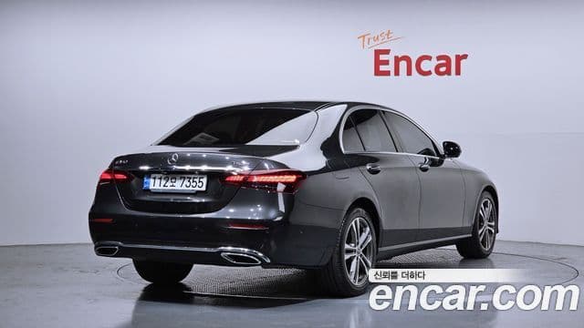 Mercedes-Benz E-класс W213 Avantgarde, 2021 2