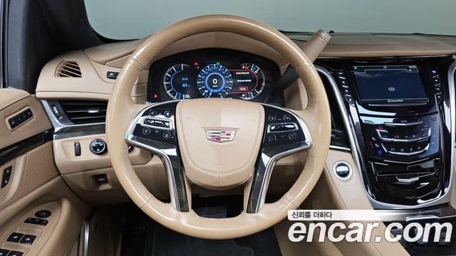 Cadillac Escalade 4세대, 2018 13