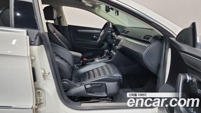 Volkswagen New CC 2.0 TSI, 2014 11