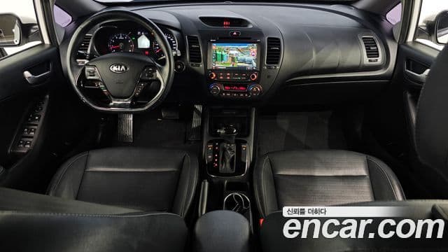Kia The / новый New K3 Style, 2017 7