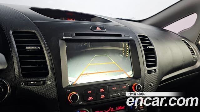 Kia The / новый New K3 Style, 2017 15