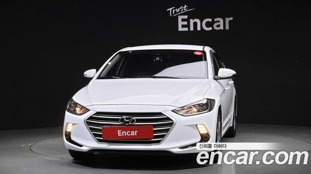 Hyundai Avante AD 1.6 GDI Value Plus, 2018 3