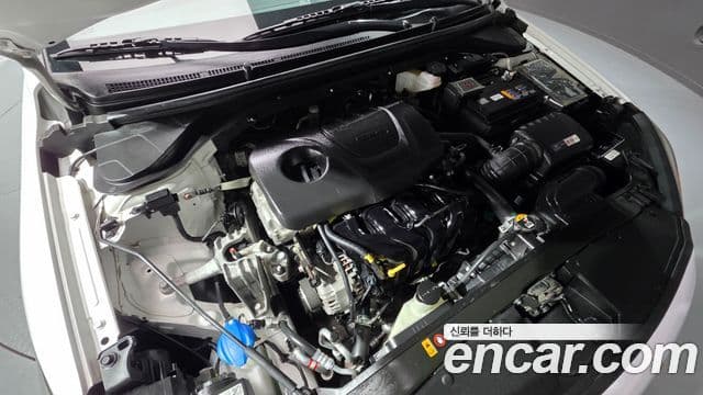 Hyundai Avante AD 1.6 GDI Value Plus, 2018 6