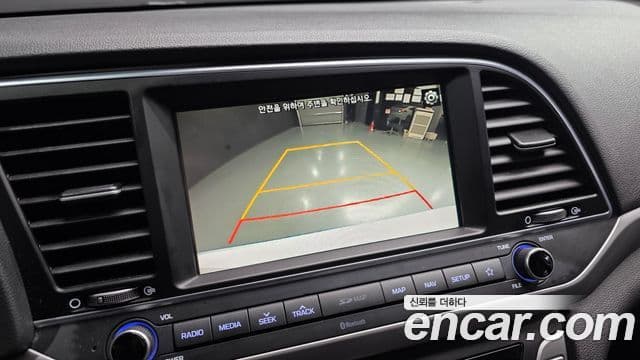 Hyundai Avante AD 1.6 GDI Value Plus, 2018 16