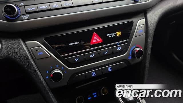 Hyundai Avante AD 1.6 GDI Value Plus, 2018 17