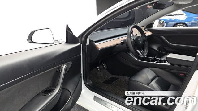 Tesla модель 3 Standard Range Plus RWD, 2020 11