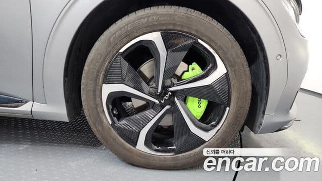 Kia EV6 GT Line, 2022 все фото