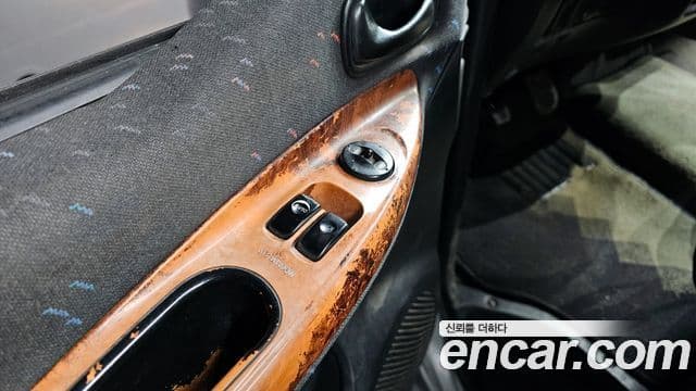 Hyundai Starex 점보 SVX, 2000 13