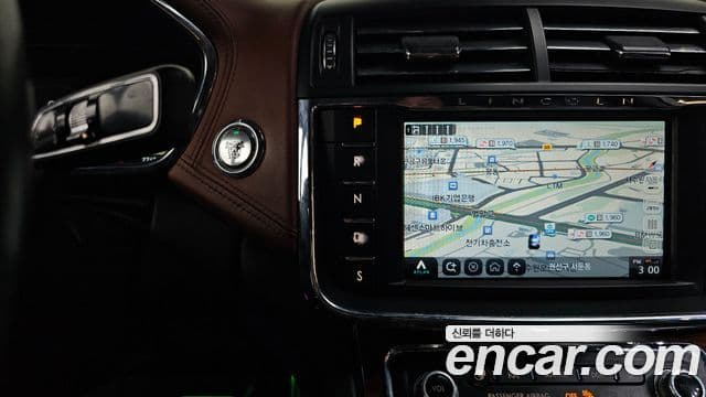 Lincoln Continental 10세대 3.0 Presidential AWD, 2017 9