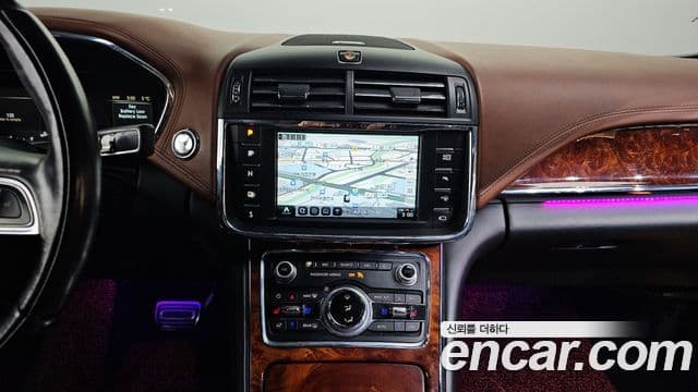 Lincoln Continental 10세대 3.0 Presidential AWD, 2017 14