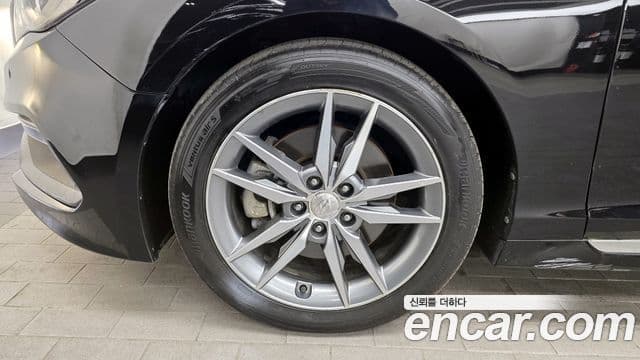 Hyundai LF Sonata Exclusive, 2015 все фото