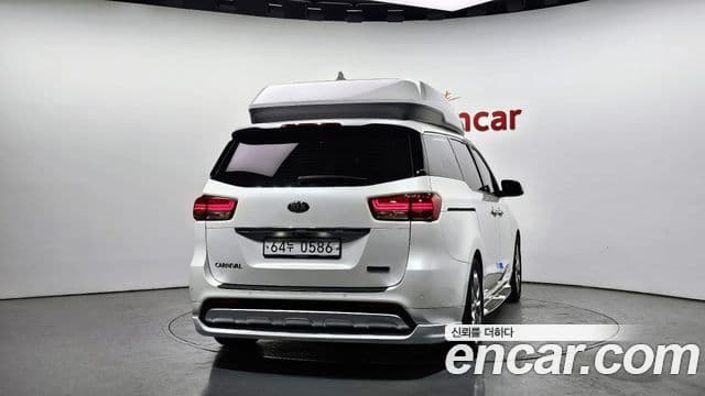 Kia All New Carnival Noblesse, 2017 4