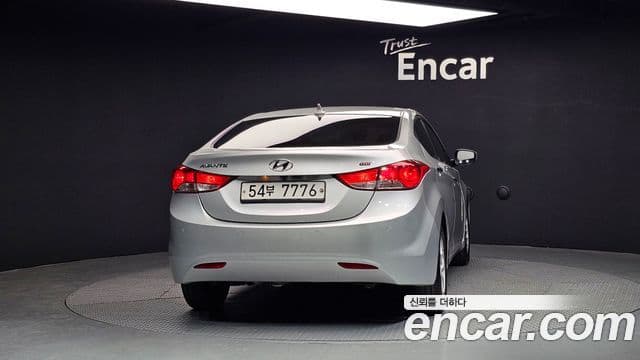 Hyundai Avante MD M16 GDI Smart, 2013 4