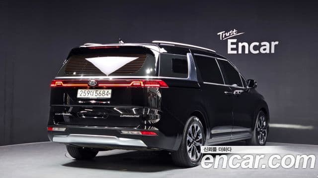 Kia Carnival 4세대 Signature, 2021 2