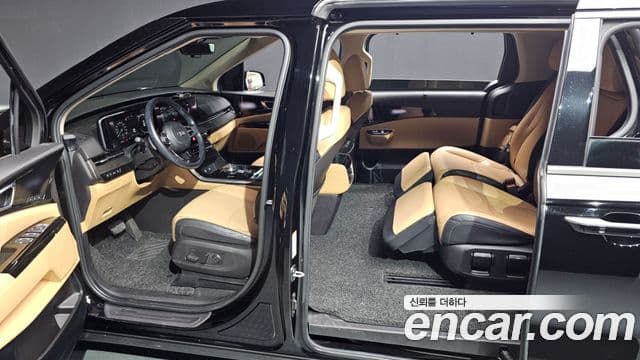 Kia Carnival 4세대 Signature, 2021 10