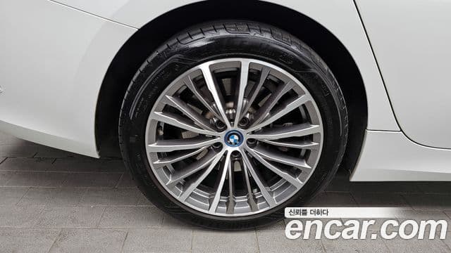 BMW 3시리즈 (G20) Luxury, 2022 все фото