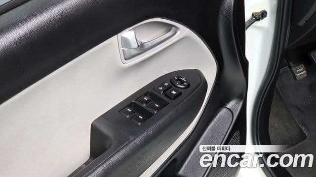 Kia The / новый New Ray фургон /, 2019 17