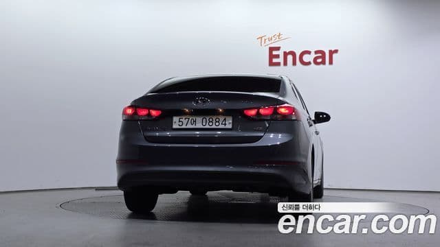 Hyundai Avante AD Modern, 2017 4