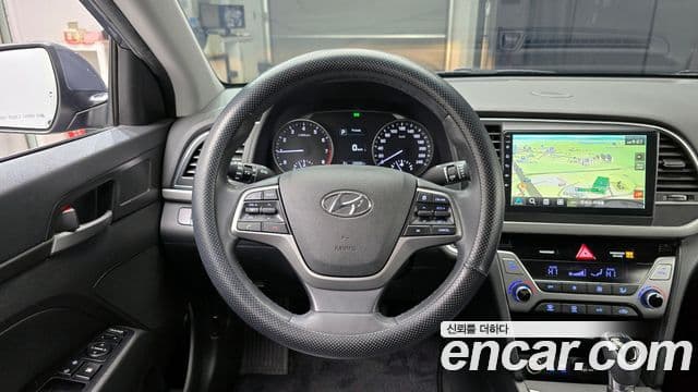 Hyundai Avante AD Modern, 2017 13