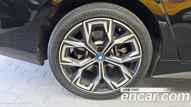 BMW i4 eDrive40 M Sport, 2022 все фото