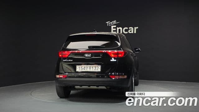 Kia Sportage 4세대 дизель 1.7 2WD Trendy, 2017 4