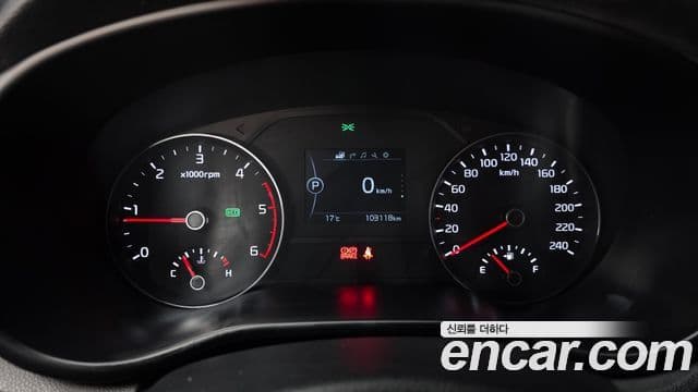 Kia Sportage 4세대 дизель 1.7 2WD Trendy, 2017 8