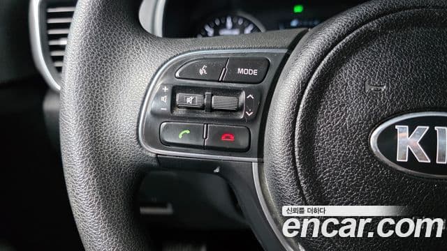 Kia Sportage 4세대 дизель 1.7 2WD Trendy, 2017 14