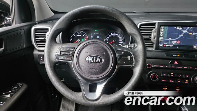 Kia Sportage 4세대 дизель 1.7 2WD Trendy, 2017 15