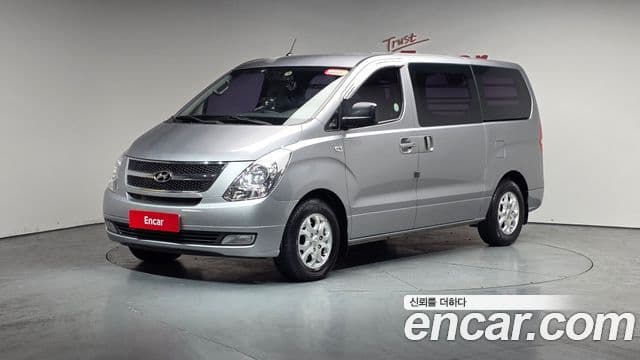 Hyundai Grand Starex CVX Luxury, 2012 1