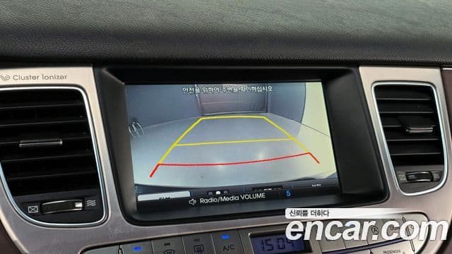 Hyundai Genesis Special, 2013 15