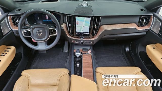 Volvo XC60 2세대 B5 Ultimate Bright, 2024 7