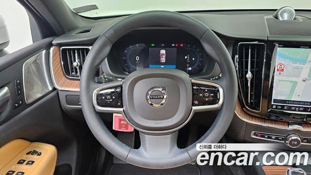 Volvo XC60 2세대 B5 Ultimate Bright, 2024 13