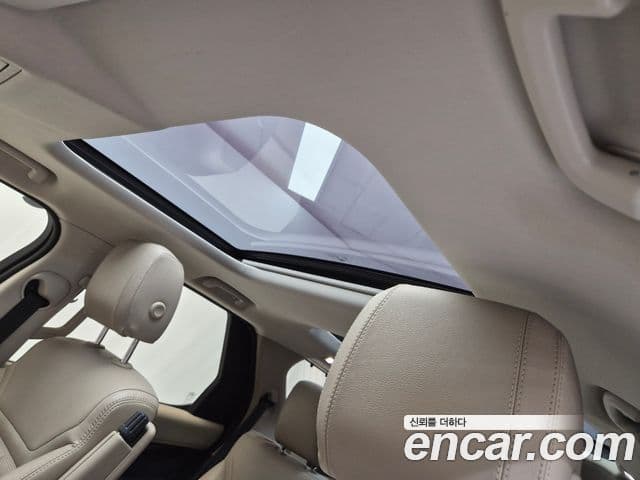 Land Rover Discovery 5 2.0 SD4 SE, 2020 9