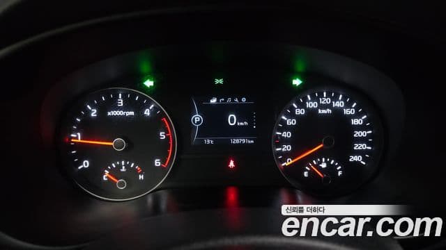 Kia Sportage 4세대 дизель 1.7 2WD Trendy, 2017 8