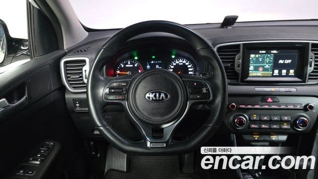 Kia Sportage 4세대 дизель 1.7 2WD Trendy, 2017 13