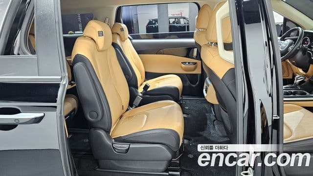 Kia Carnival 4세대 Prestige, 2023 12