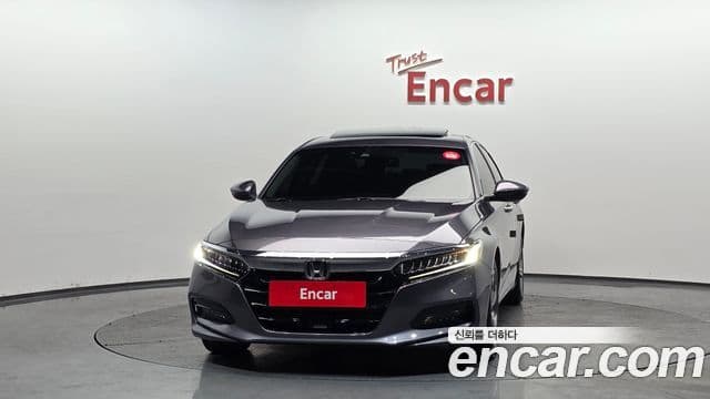 Honda Accord 10세대 1.5 турбо, 2019 3