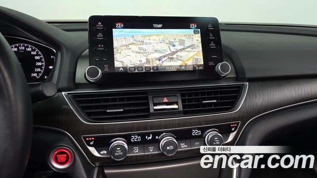 Honda Accord 10세대 1.5 турбо, 2019 14