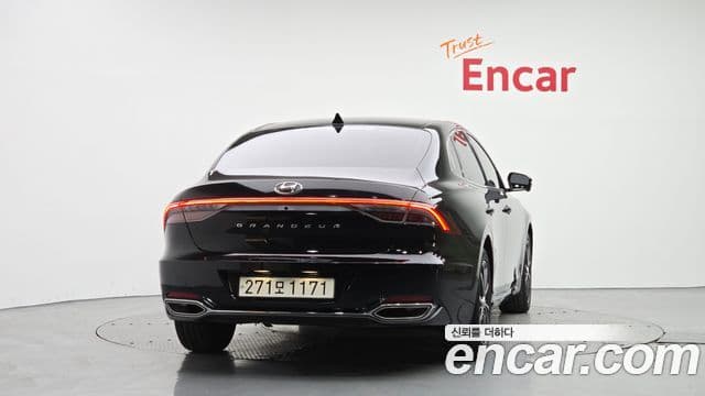 Hyundai The / новый New Grandeur IG Exclusive, 2022 4