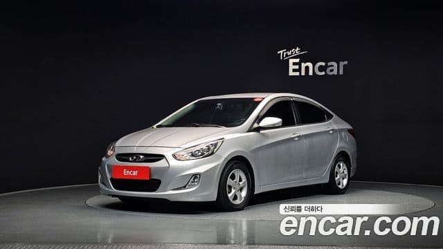 Hyundai Accent(новый кузов / новое поколение) Premier, 2012 1