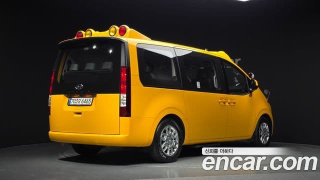 Hyundai Staria 11인승, 2023 2