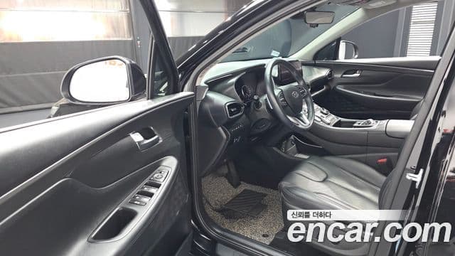 Hyundai The / новый New Santa Fe Exclusive, 2023 10