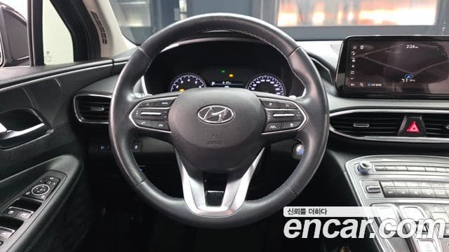 Hyundai The / новый New Santa Fe Exclusive, 2023 13