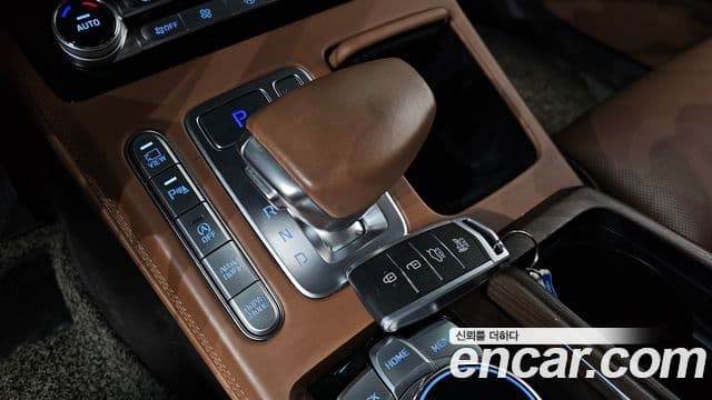 Genesis G90 Prestige, 2019 9