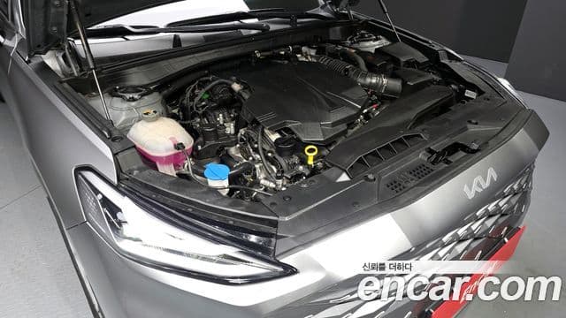 Kia K8 Trendy(таксомоторный тип), 2024 6