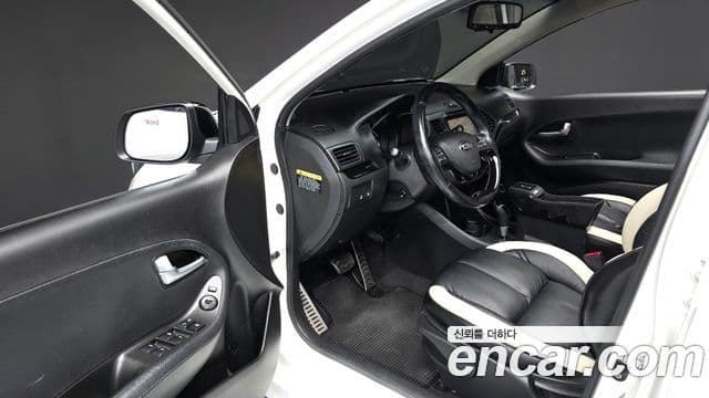 Kia All New Morning Luxury Sport, 2014 11