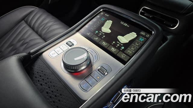 Genesis G90 (RS4) бензин 3.5 турбо AWD, 2023 19